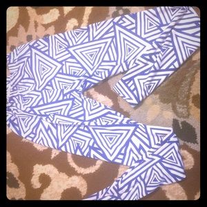 Blue and White Geo shapes leggings
